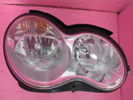 MERCEDES C CLASS SEDAN C240 C320 C350 C280 C230 05 06 07 HEADLIGHT HALOGEN OEM RH